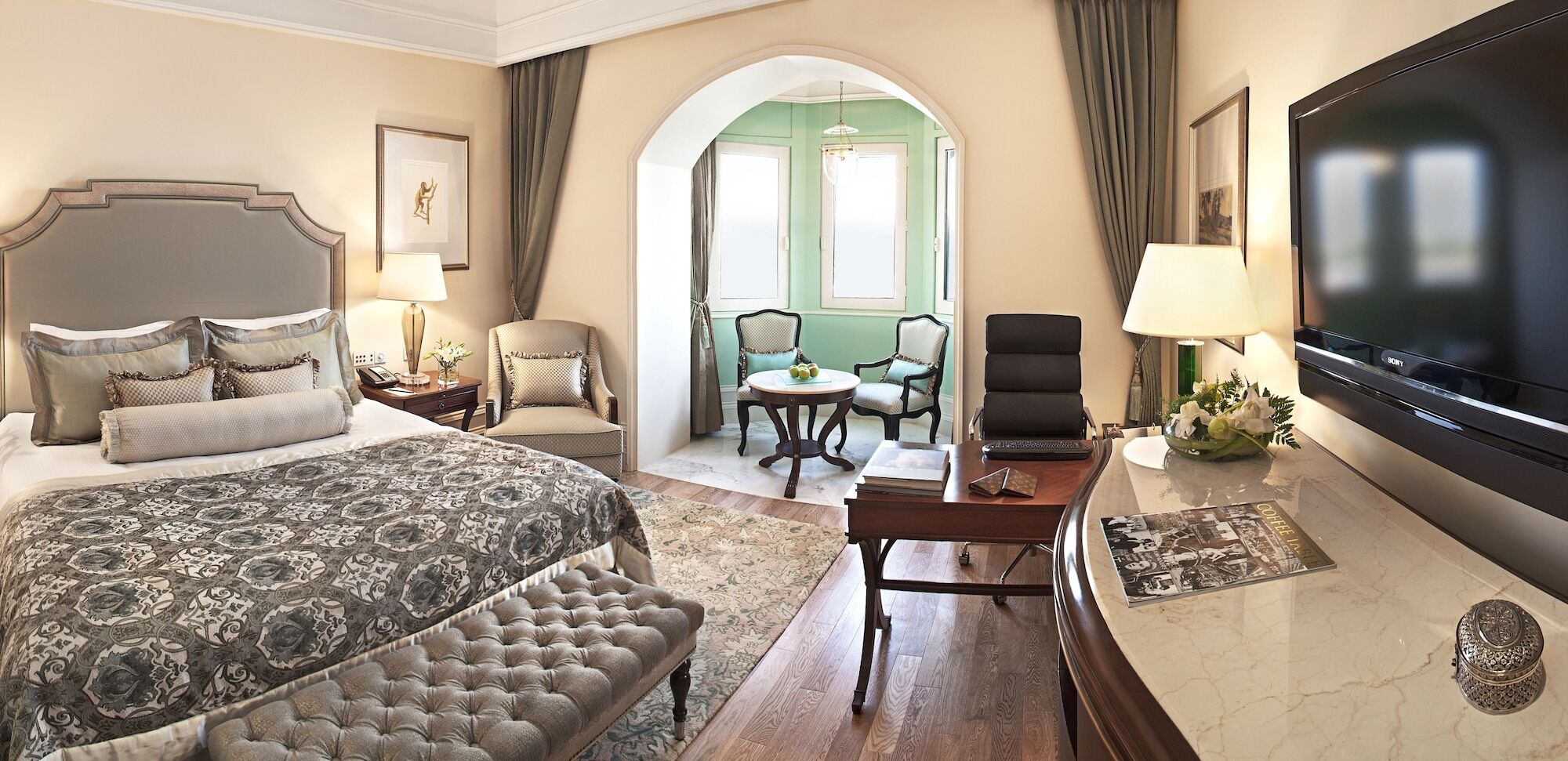 The Taj Mahal Tower, Mumbai Hotel Kültér fotó A room at the Mandarin Oriental, Jerusalem
